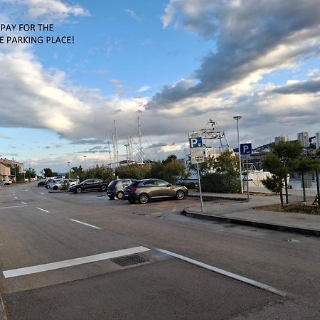Ferienwohnung Nautica Free Parking Šibenik Exterior foto