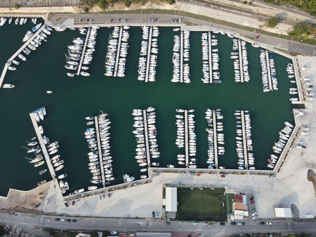 Ferienwohnung Nautica Free Parking Šibenik Exterior foto